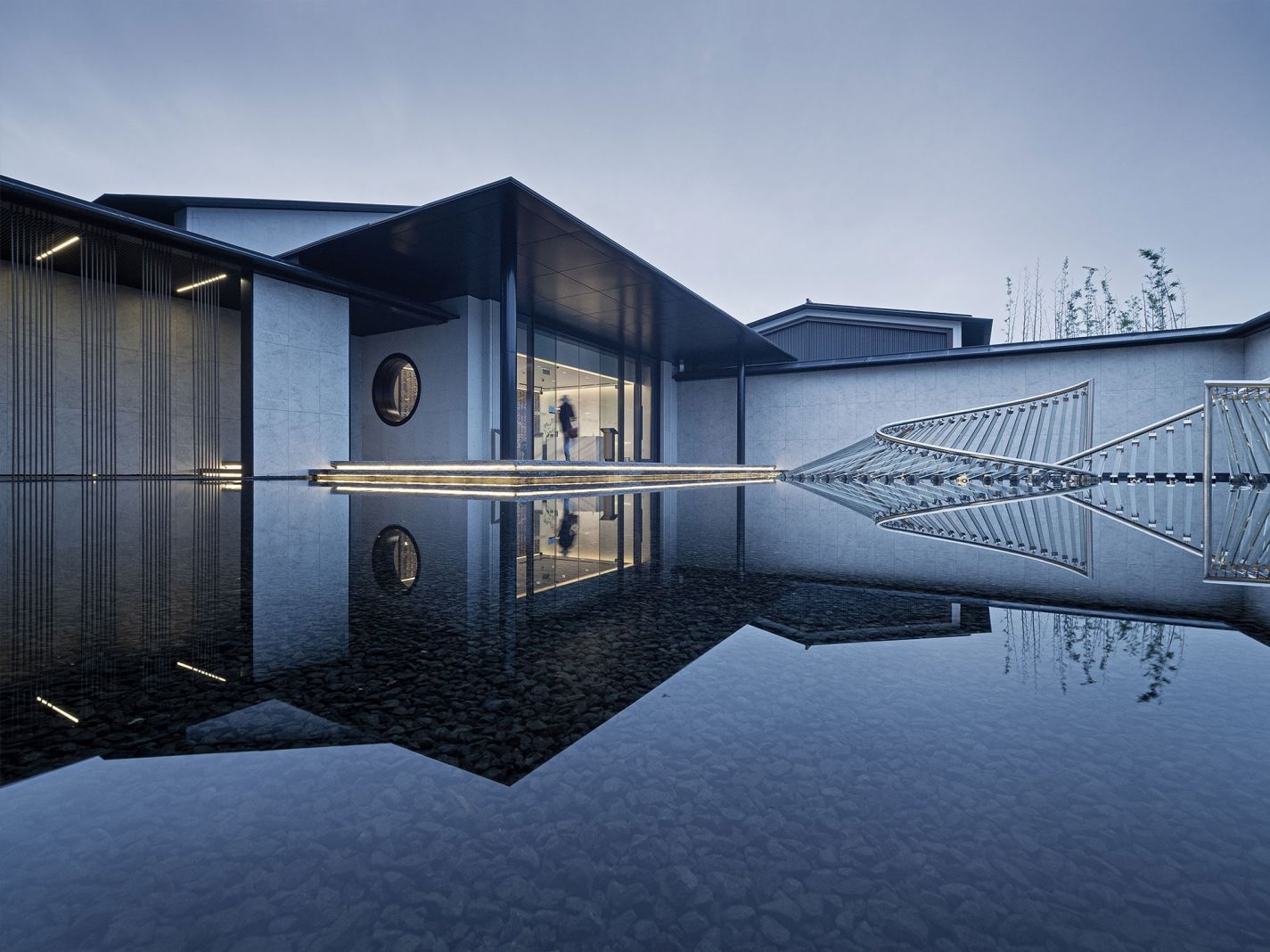 尊龙集团 (中国区)官方网站