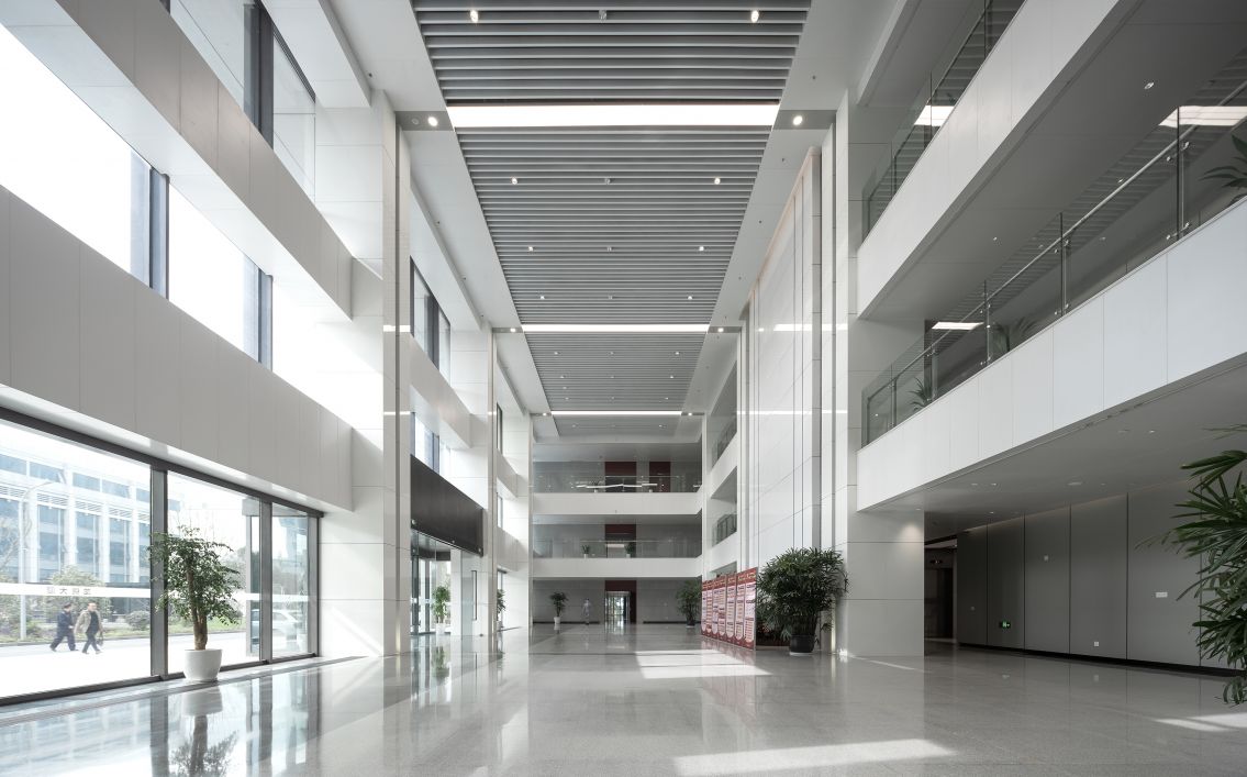 尊龙集团 (中国区)官方网站